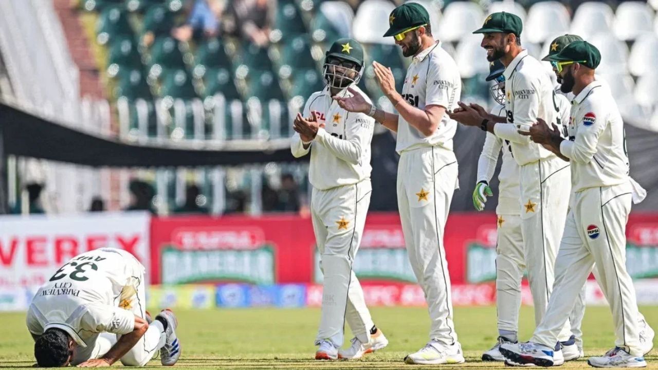 1778828928609 Pakistan Test cricket team 1