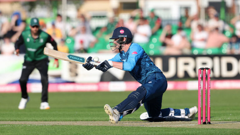 Donald demolition job seals local bragging rights for Derbyshire – Vitality Blast: डर्बीशायर फाल्कन्स की शानदार जीत, नॉटिंघमशायर को 23 रनों से हराया