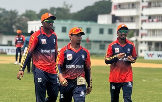 Brothers Union boycott DPL match over unpaid salaries: ढाका प्रीमियर लीग में विवाद