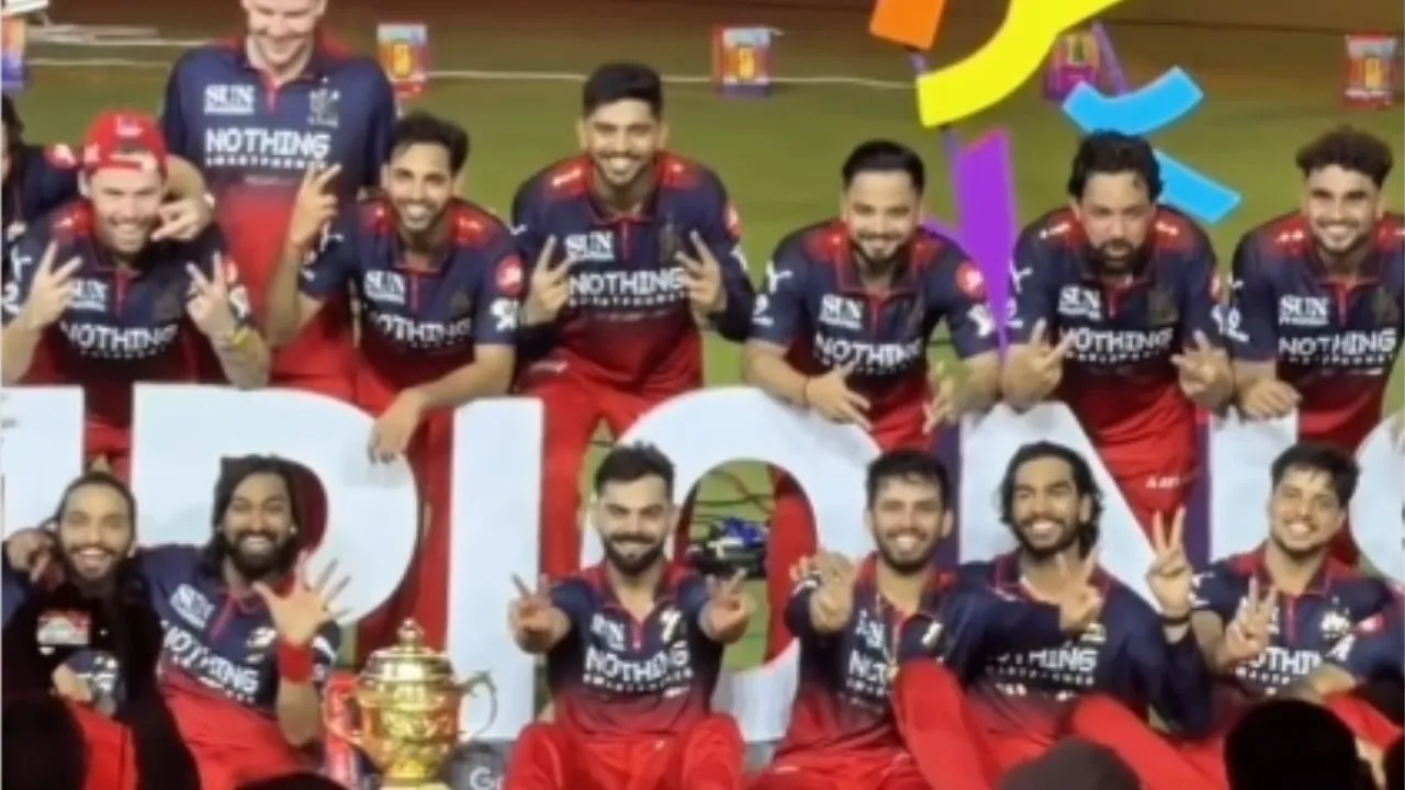 krunal pandya and rcb teammates